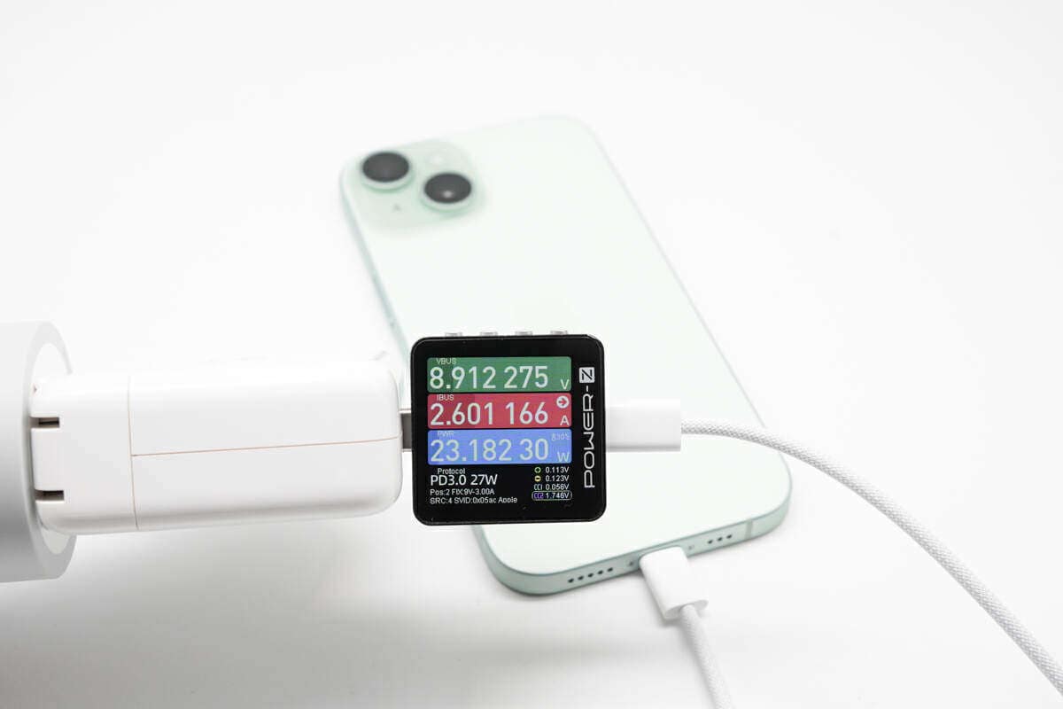 苹果全家桶充电器上阵,iPhone15 手机满电耗时测试-充电头网