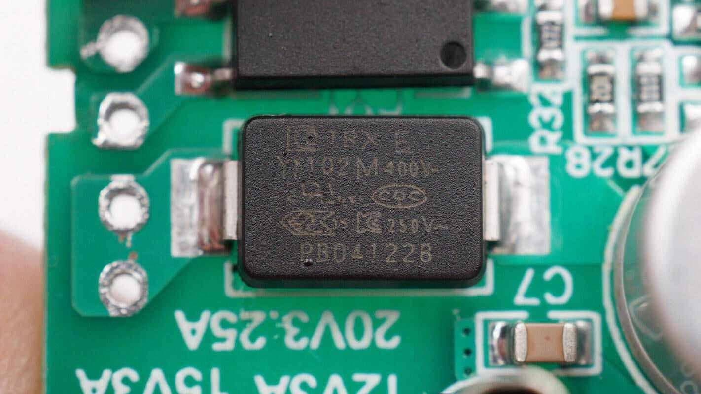 Disassembly report: NVC NVC 65W 1A1C fast charging 86 panel N25-Charging Head Network