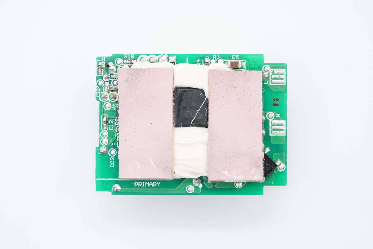 Disassembly report: CISCO Cisco 18W RJ45 to USB-C power adapter AN18A-59CB-Charging Head Network